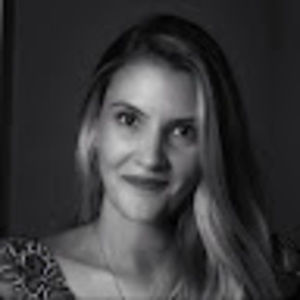 Meet your Posher, Bruna